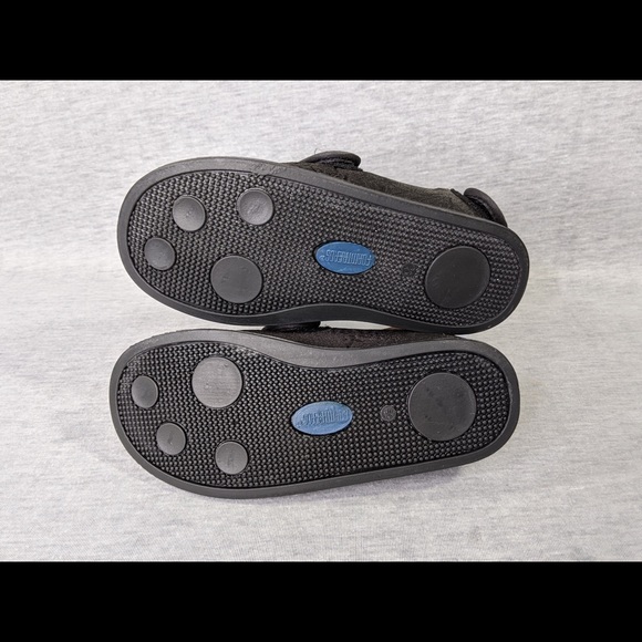 Foamtreads Physician L2 Black Satin Slippers - Picture 12 of 14